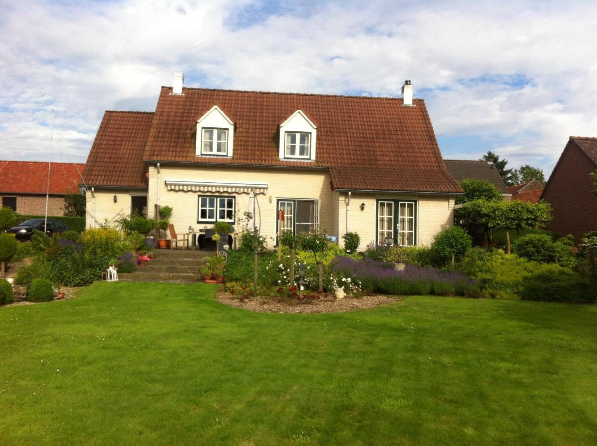 Chalet Or Apartment Nearby Roermond Outlet Stevensweert ภายนอก รูปภาพ