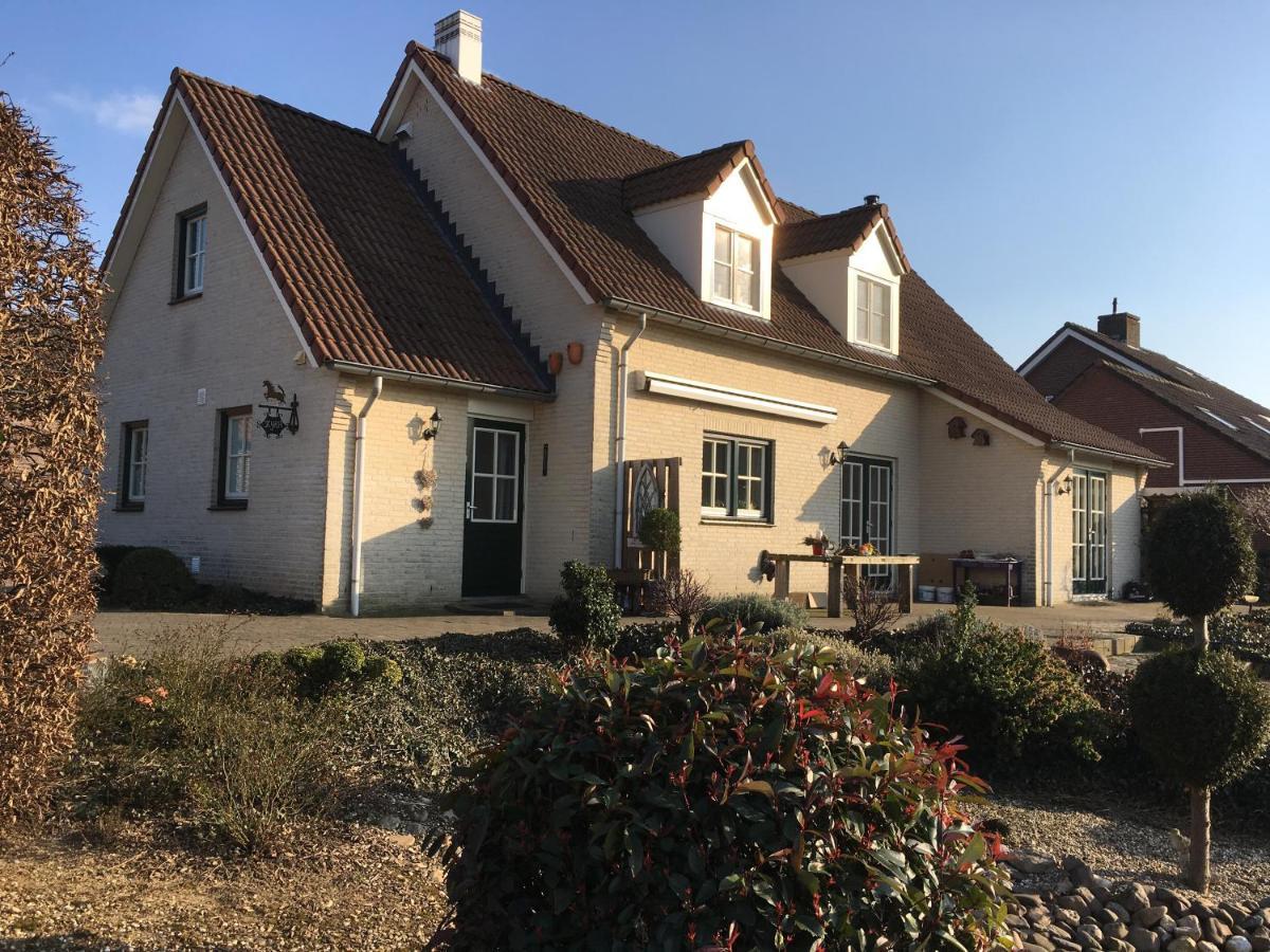 Chalet Or Apartment Nearby Roermond Outlet Stevensweert ภายนอก รูปภาพ