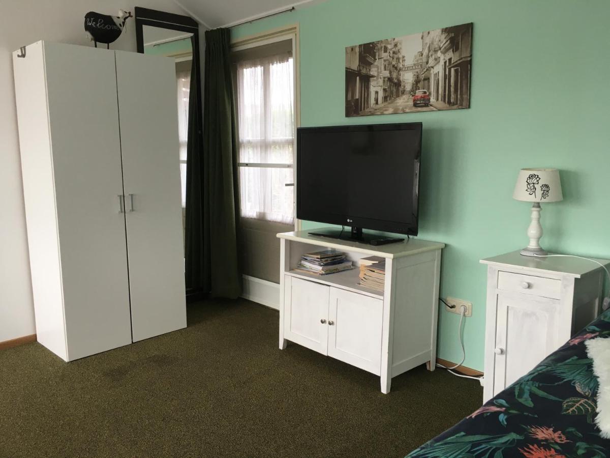 Chalet Or Apartment Nearby Roermond Outlet Stevensweert ภายนอก รูปภาพ