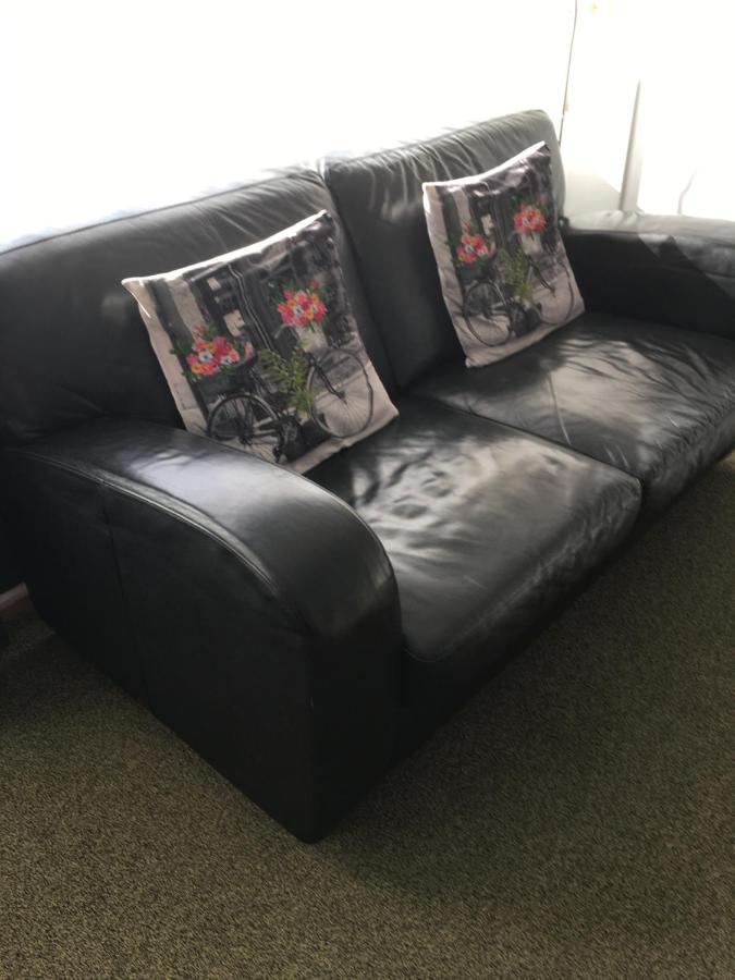 Chalet Or Apartment Nearby Roermond Outlet Stevensweert ภายนอก รูปภาพ